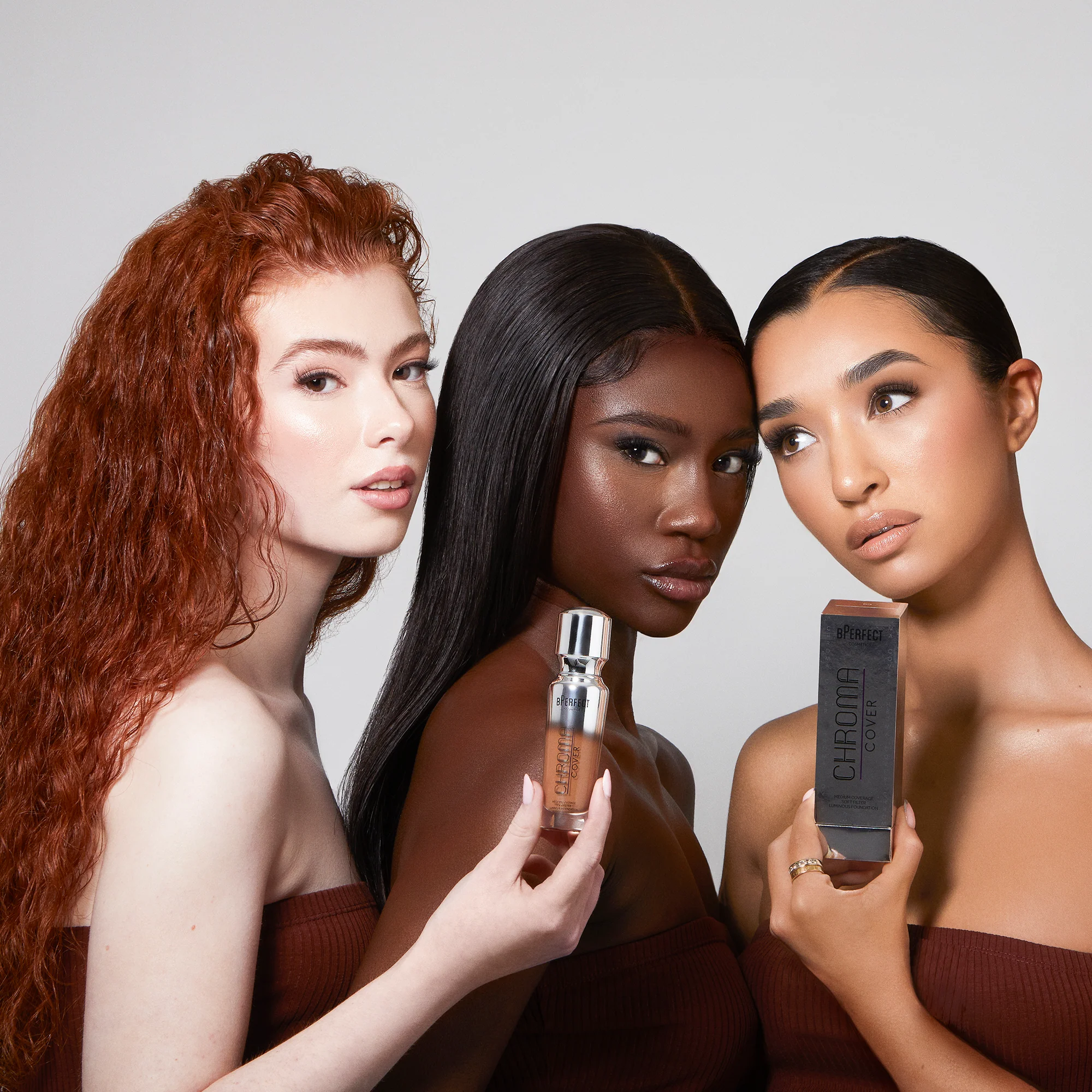 Chroma Cover Luminous Foundation - Image 5
