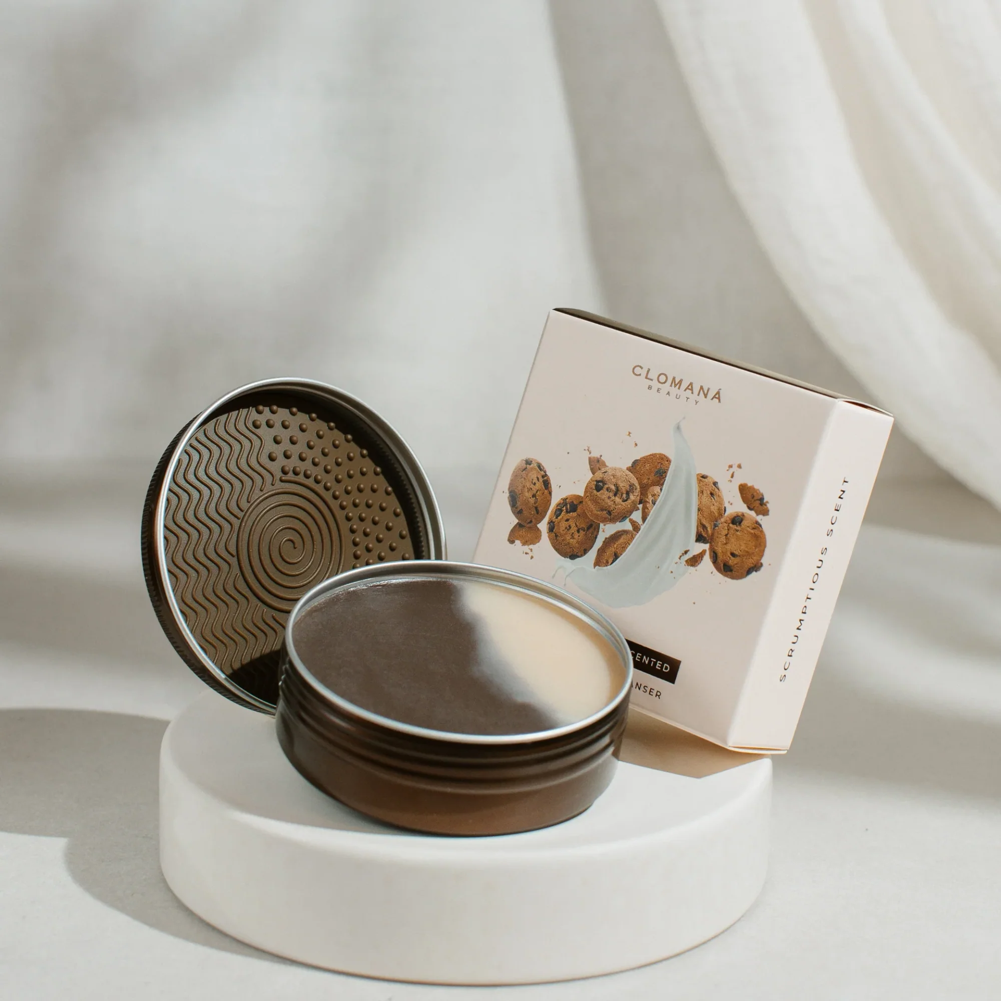 Clomana Beauty - Brush & Sponge Dual Scented Soaps - Image 3