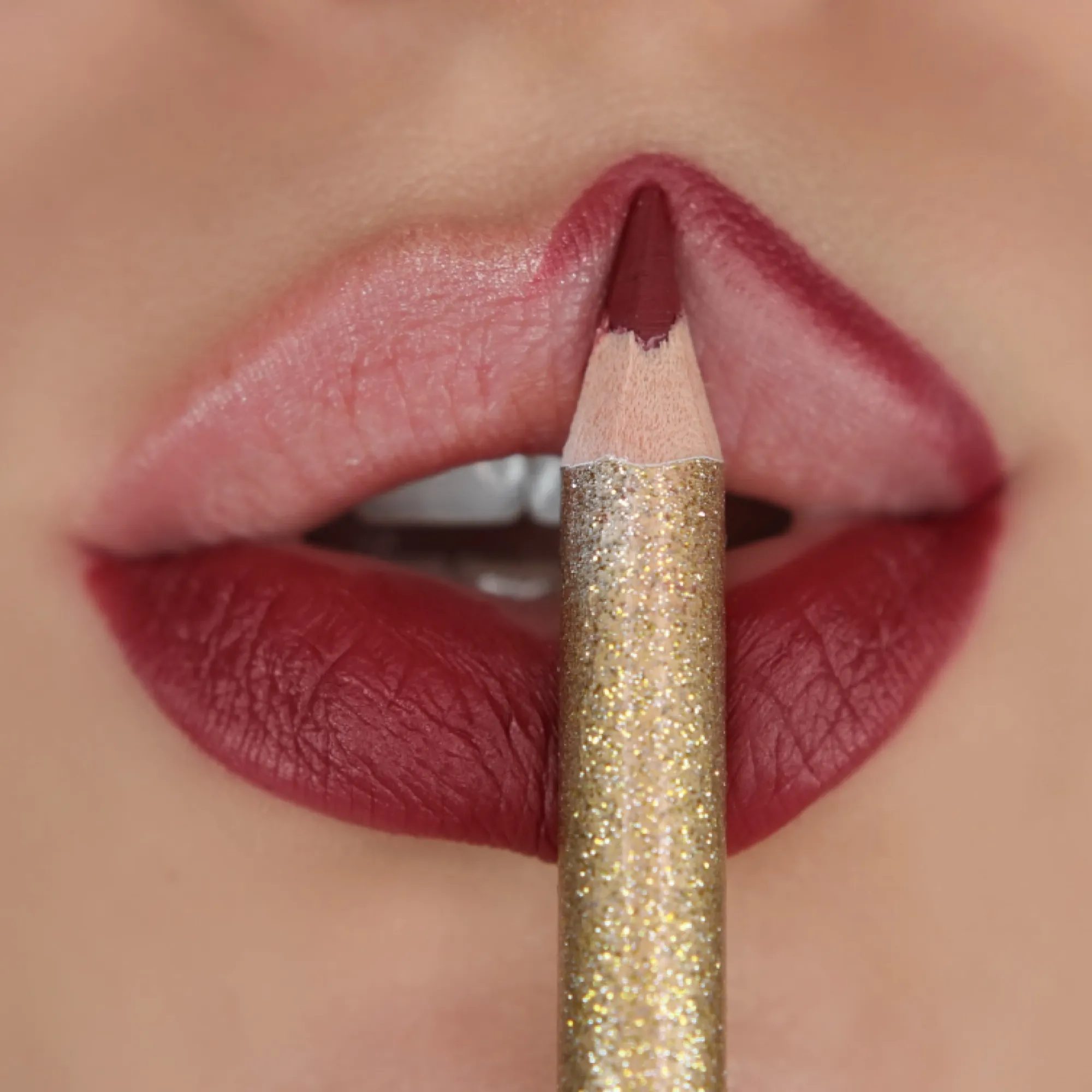 Mrs Glam - Mrs Kisses Lip Liner - Image 25