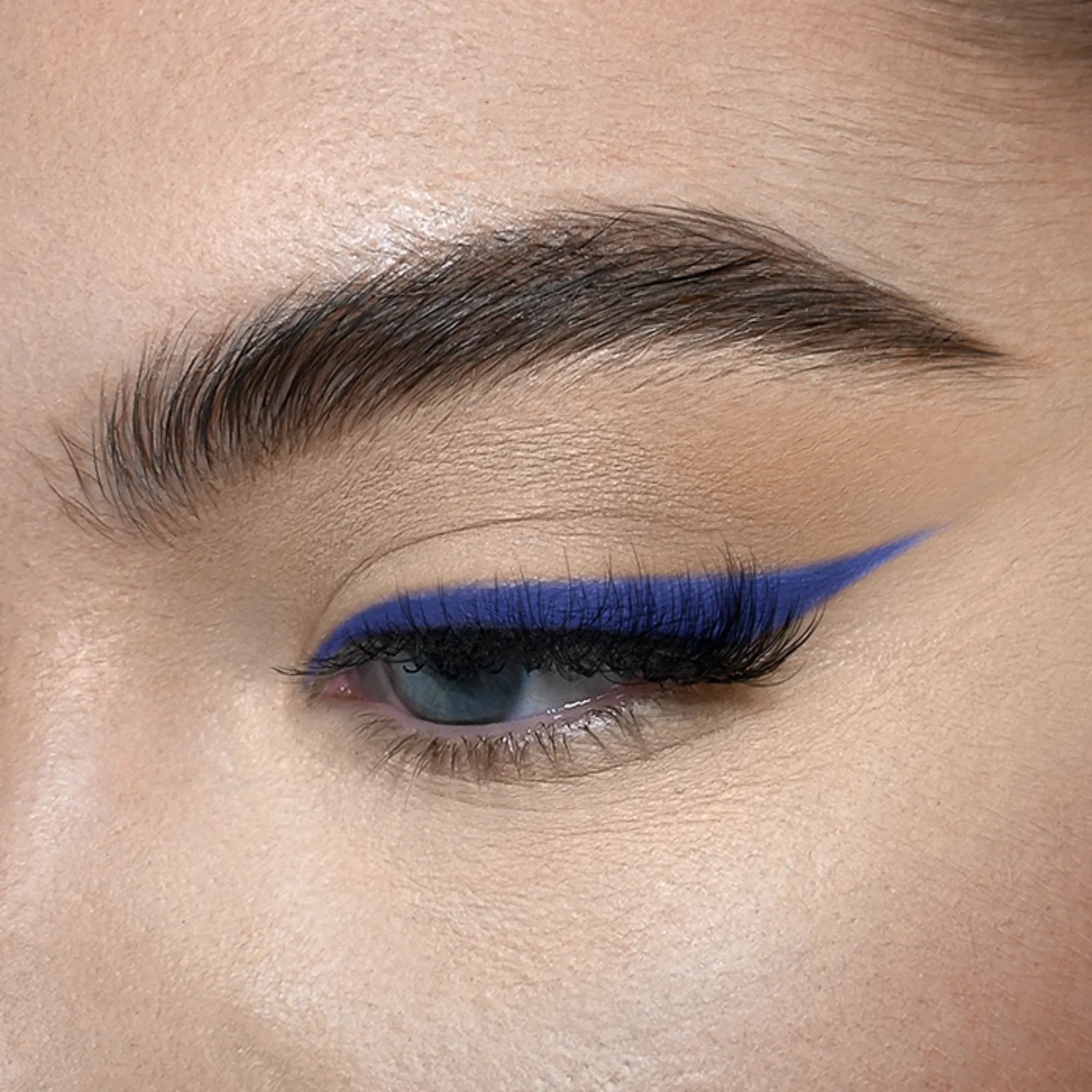 Pencil Me In - Matte Kohl Eyeliner Pencil - Image 21