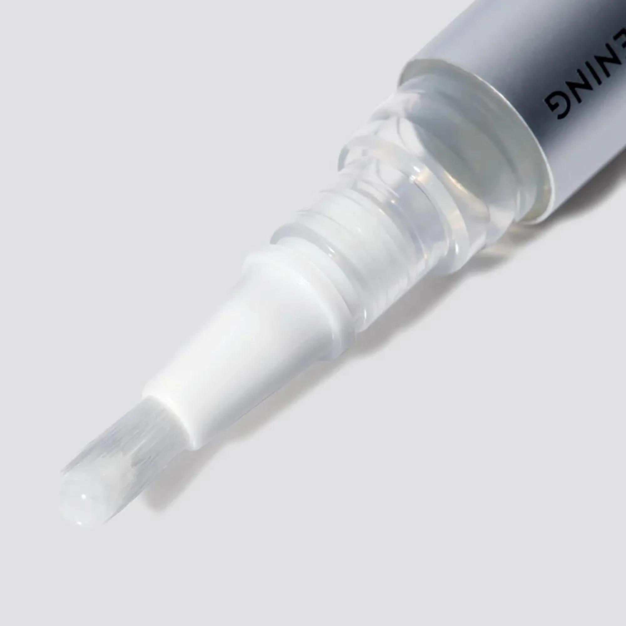Polished London - Teeth Whitening Pen - Image 3